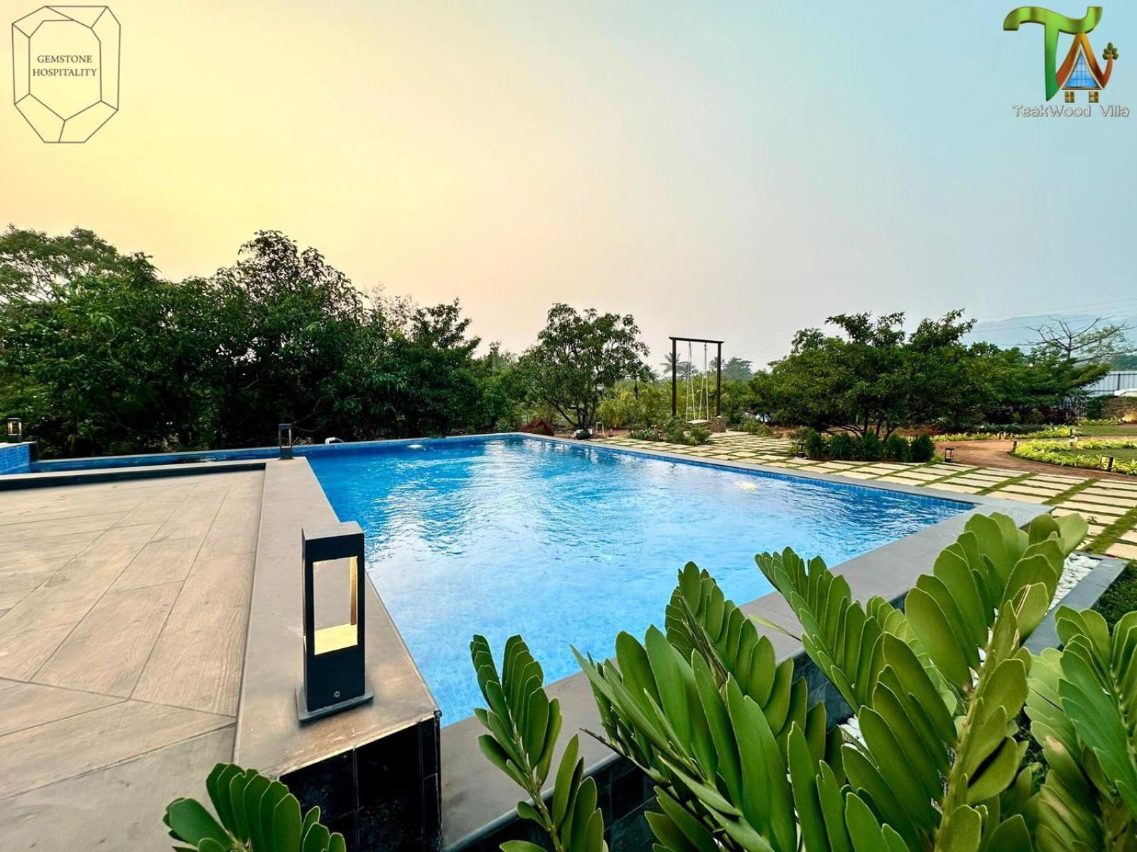 Luxurious 3Bhk W//Pool Teakwood Villa By Gemstone Hospitality Alibag Bagian luar foto